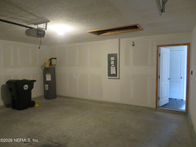 2678 OAK STREAM Drive, Green Cove Springs, FL 32043