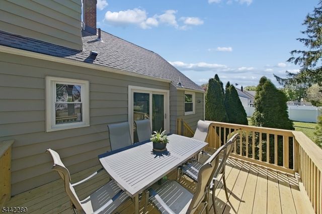49 Parkway, Little Falls Twp., NJ 07424