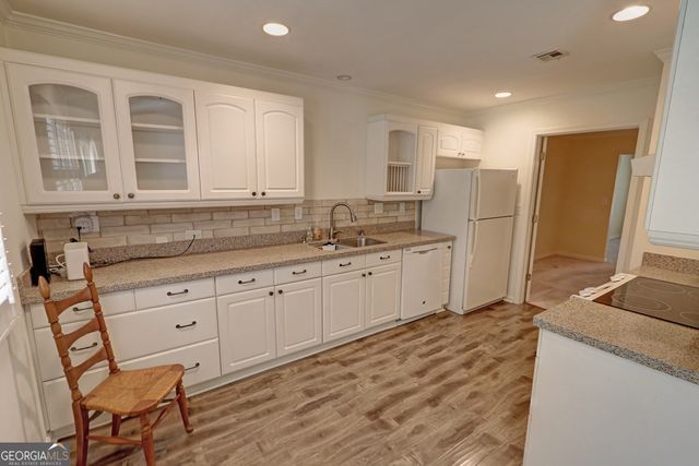 6408 Deerings Lane, Peachtree Corners, GA 30092