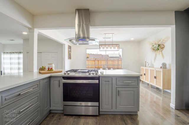 181 Laguna Dr, Tracy, CA 95376