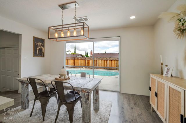 181 Laguna Dr, Tracy, CA 95376