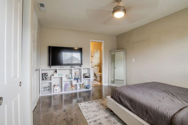 181 Laguna Dr, Tracy, CA 95376