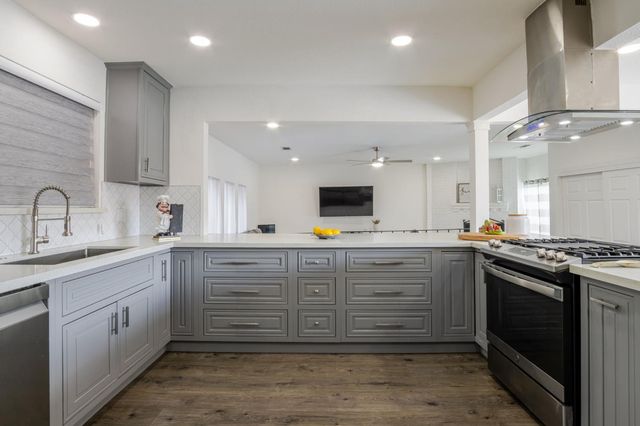 181 Laguna Dr, Tracy, CA 95376