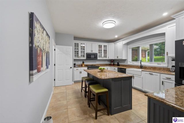 125 Doris Court, Elizabethtown, KY 42701