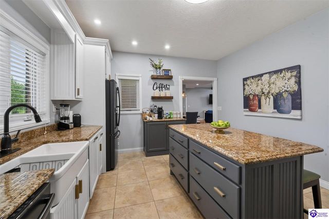 125 Doris Court, Elizabethtown, KY 42701