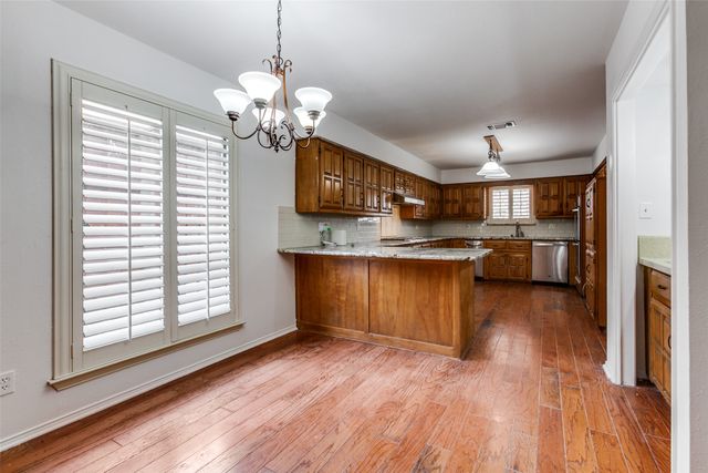 12605 Whispering Hills Drive, Dallas, TX 75243