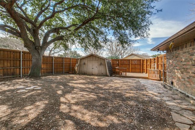 12605 Whispering Hills Drive, Dallas, TX 75243