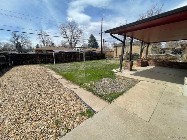 1581 S Ames Street, Lakewood, CO 80232