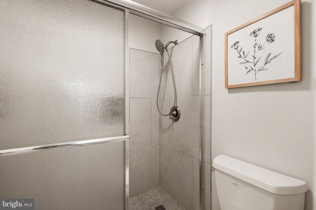 5277 MILES CT, Woodbridge, VA 22193