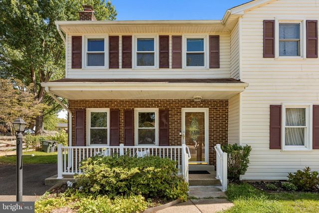 5277 MILES CT, Woodbridge, VA 22193