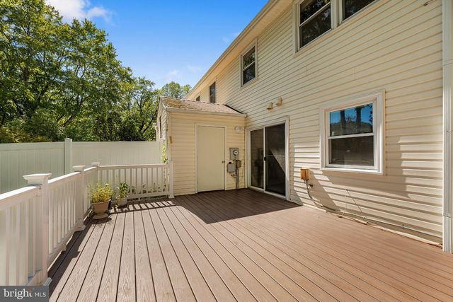 5277 MILES CT, Woodbridge, VA 22193