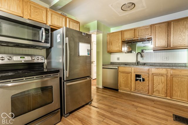 5192 Atherton South Drive, Indianapolis, IN 46219