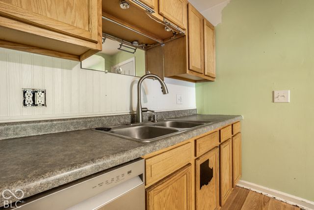 5192 Atherton South Drive, Indianapolis, IN 46219