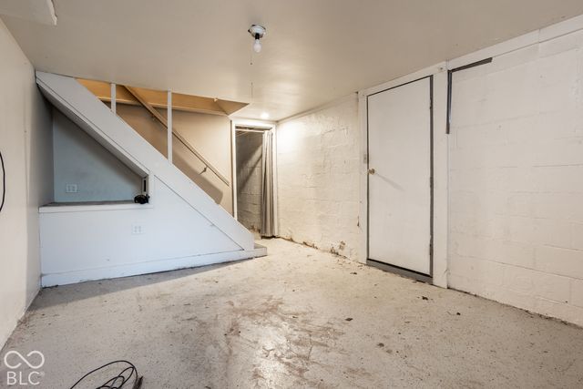5192 Atherton South Drive, Indianapolis, IN 46219