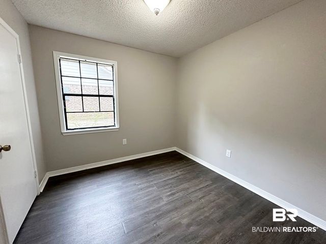 1109 McNeil Avenue, Mobile, AL 36609