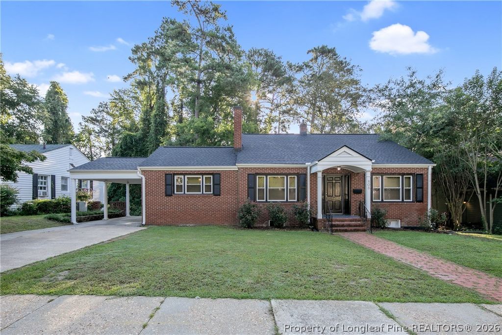 808 Westmont Drive, Fayetteville, NC 28305 — exterior