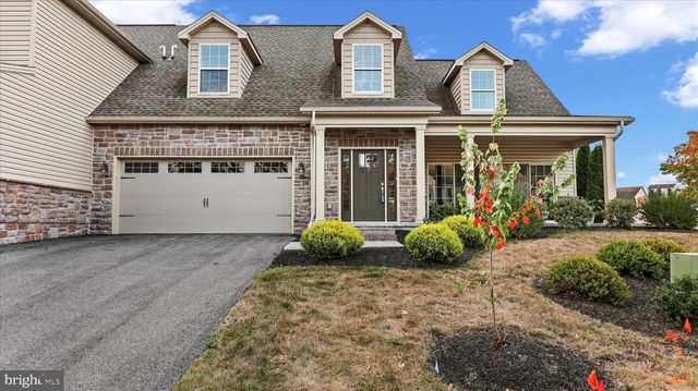 7 TREE VIEW, Carlisle, PA 17013