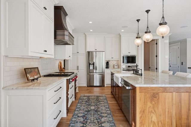 5541 Conifer Trail, Minnetonka, MN 55345