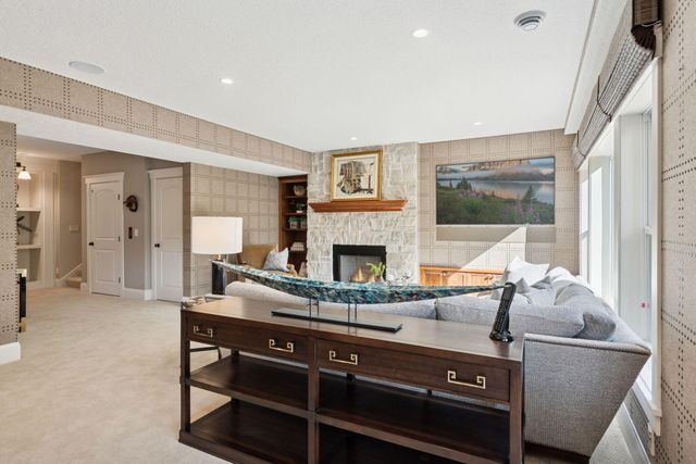 5541 Conifer Trail, Minnetonka, MN 55345