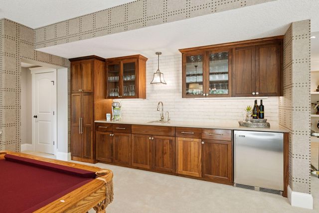 5541 Conifer Trail, Minnetonka, MN 55345