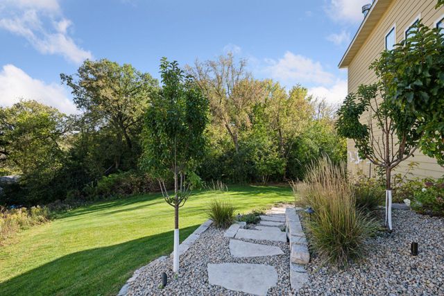 5541 Conifer Trail, Minnetonka, MN 55345