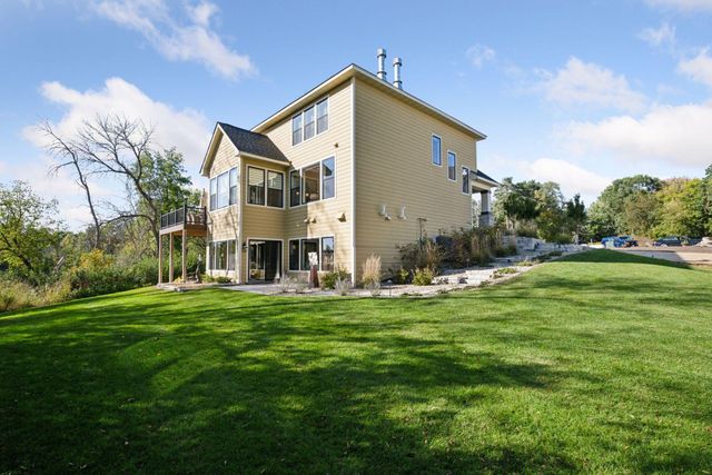 5541 Conifer Trail, Minnetonka, MN 55345