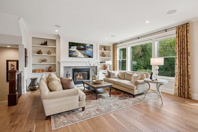 5541 Conifer Trail, Minnetonka, MN 55345
