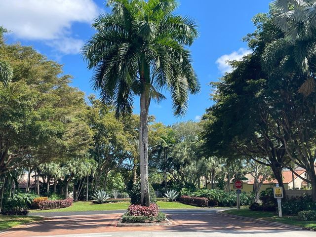 7549 Mirabella Dr, Boca Raton, FL 33433