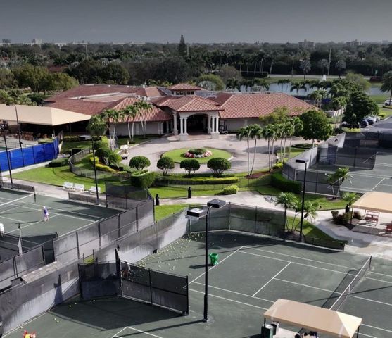 7549 Mirabella Dr, Boca Raton, FL 33433