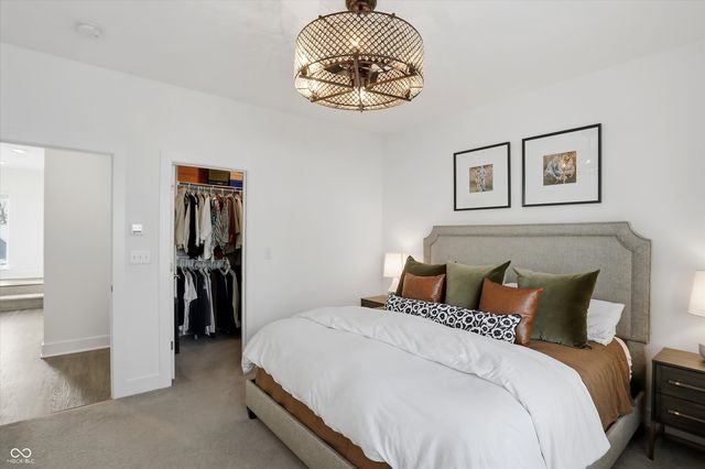 737 Switchyard Place, Indianapolis, IN 46202