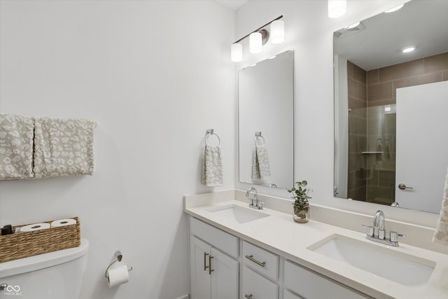 737 Switchyard Place, Indianapolis, IN 46202