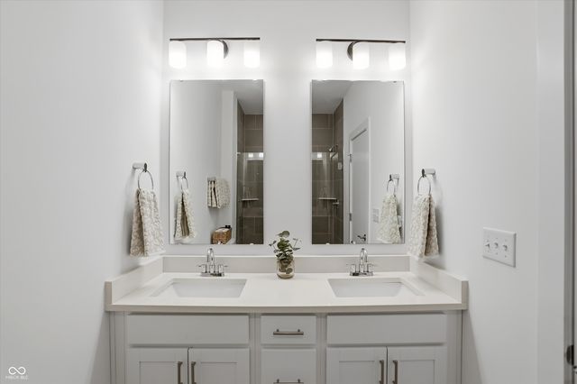 737 Switchyard Place, Indianapolis, IN 46202