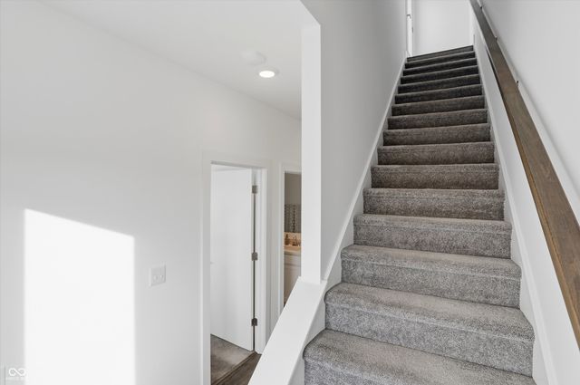 737 Switchyard Place, Indianapolis, IN 46202