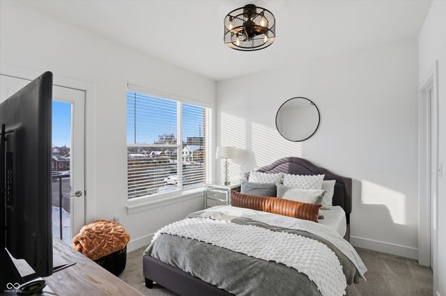 737 Switchyard Place, Indianapolis, IN 46202