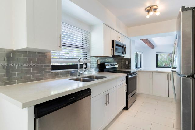 1790 Harbour Inlet Dr. 6A, Fort Lauderdale, FL 33316