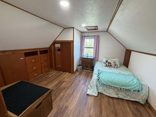 202 Lake STREET, Cascade, WI 53011