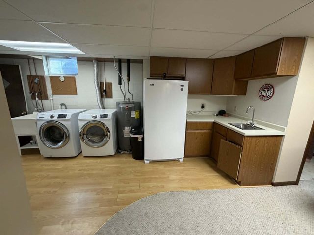 202 Lake STREET, Cascade, WI 53011