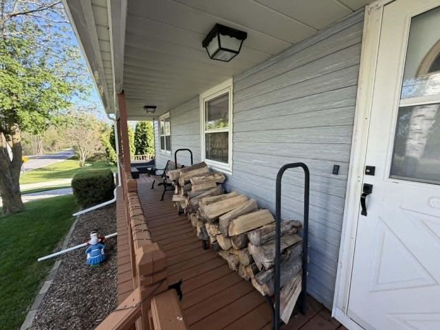 202 Lake STREET, Cascade, WI 53011