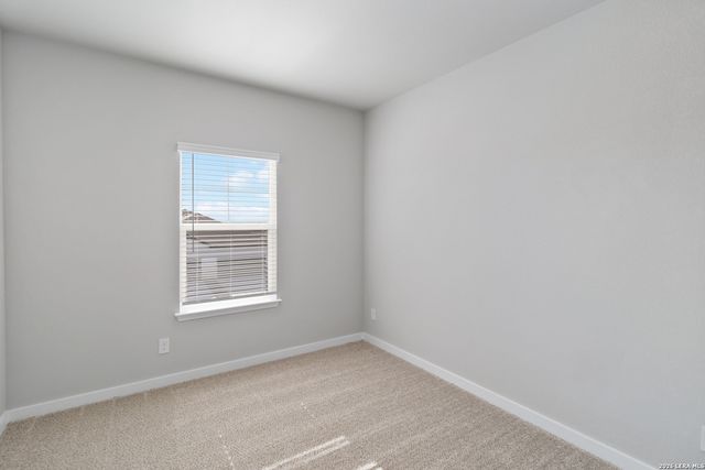 321-325 Colgin Dr, San Antonio, TX 78253