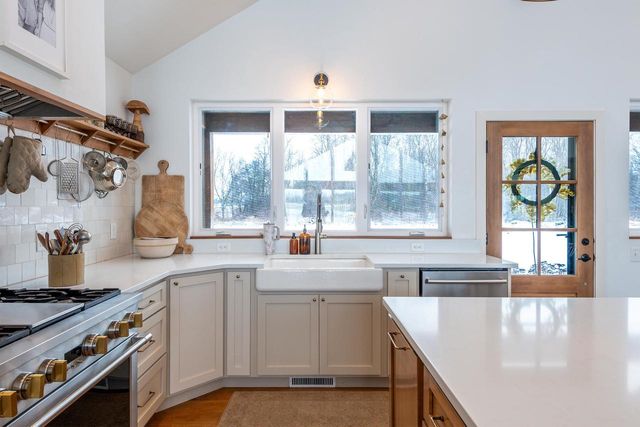 5280 OReilly Road, Omro, WI 54963