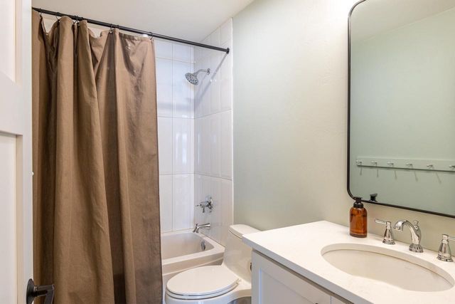 5280 OReilly Road, Omro, WI 54963