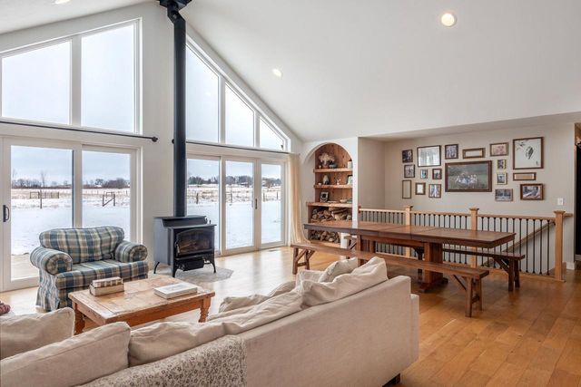 5280 OReilly Road, Omro, WI 54963