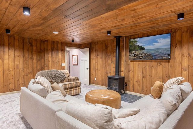 5280 OReilly Road, Omro, WI 54963