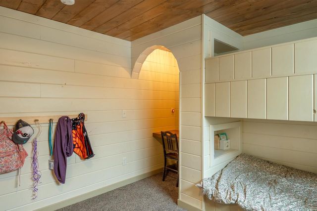 5280 OReilly Road, Omro, WI 54963