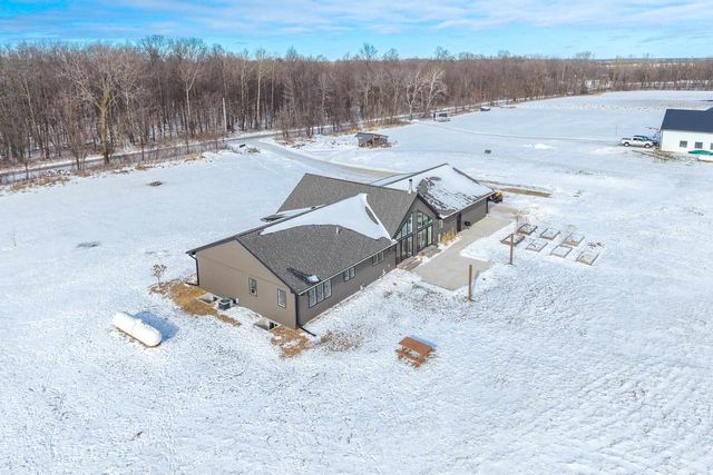 5280 OReilly Road, Omro, WI 54963