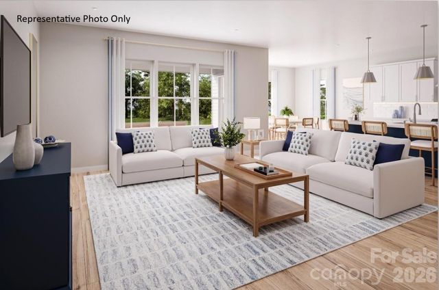 3962 Kelton Way, Charlotte, NC 28216