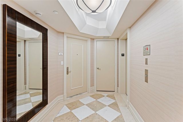 2777 Paradise Road 901, Las Vegas, NV 89109