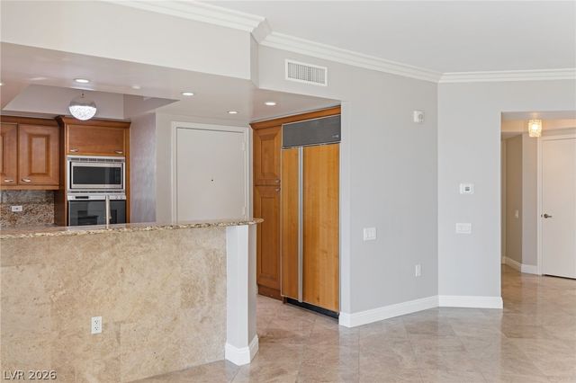 2777 Paradise Road 901, Las Vegas, NV 89109