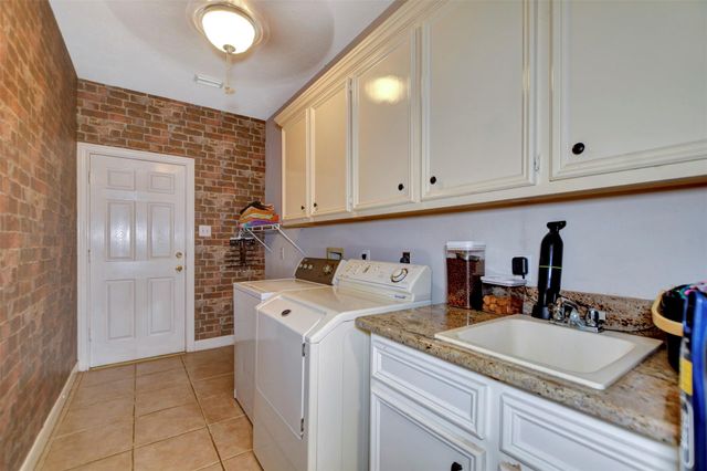 29545 Dobbin Huffsmith Road, Magnolia, TX 77354