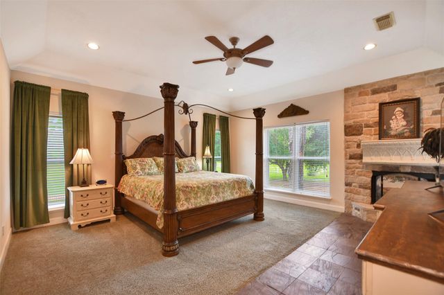 29545 Dobbin Huffsmith Road, Magnolia, TX 77354